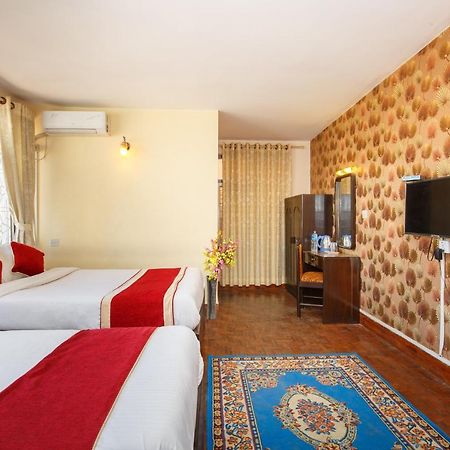 Kathmandu Nomad Hotel Ngoại thất bức ảnh