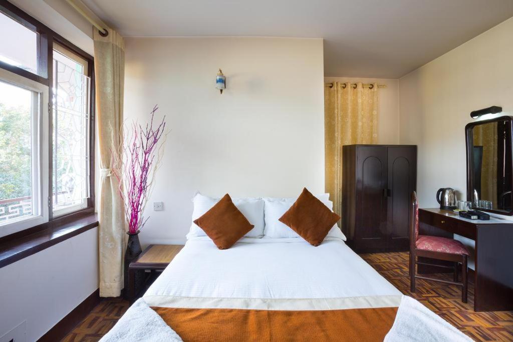 Kathmandu Nomad Hotel Ngoại thất bức ảnh